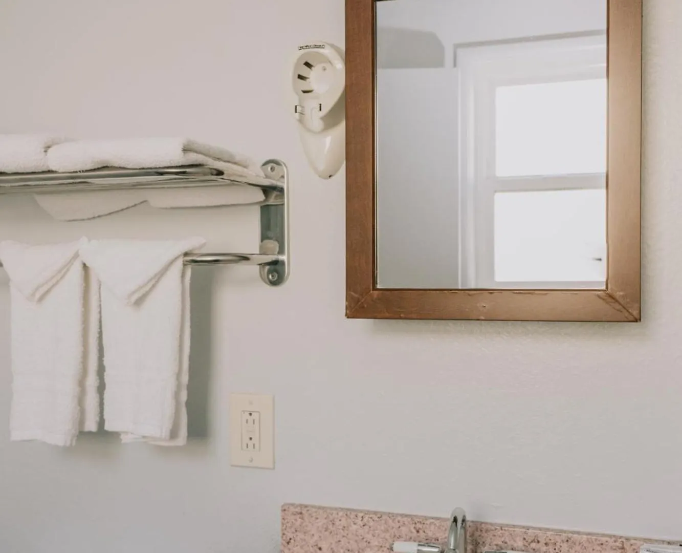 **  La Hacienda Motel Seattle United States