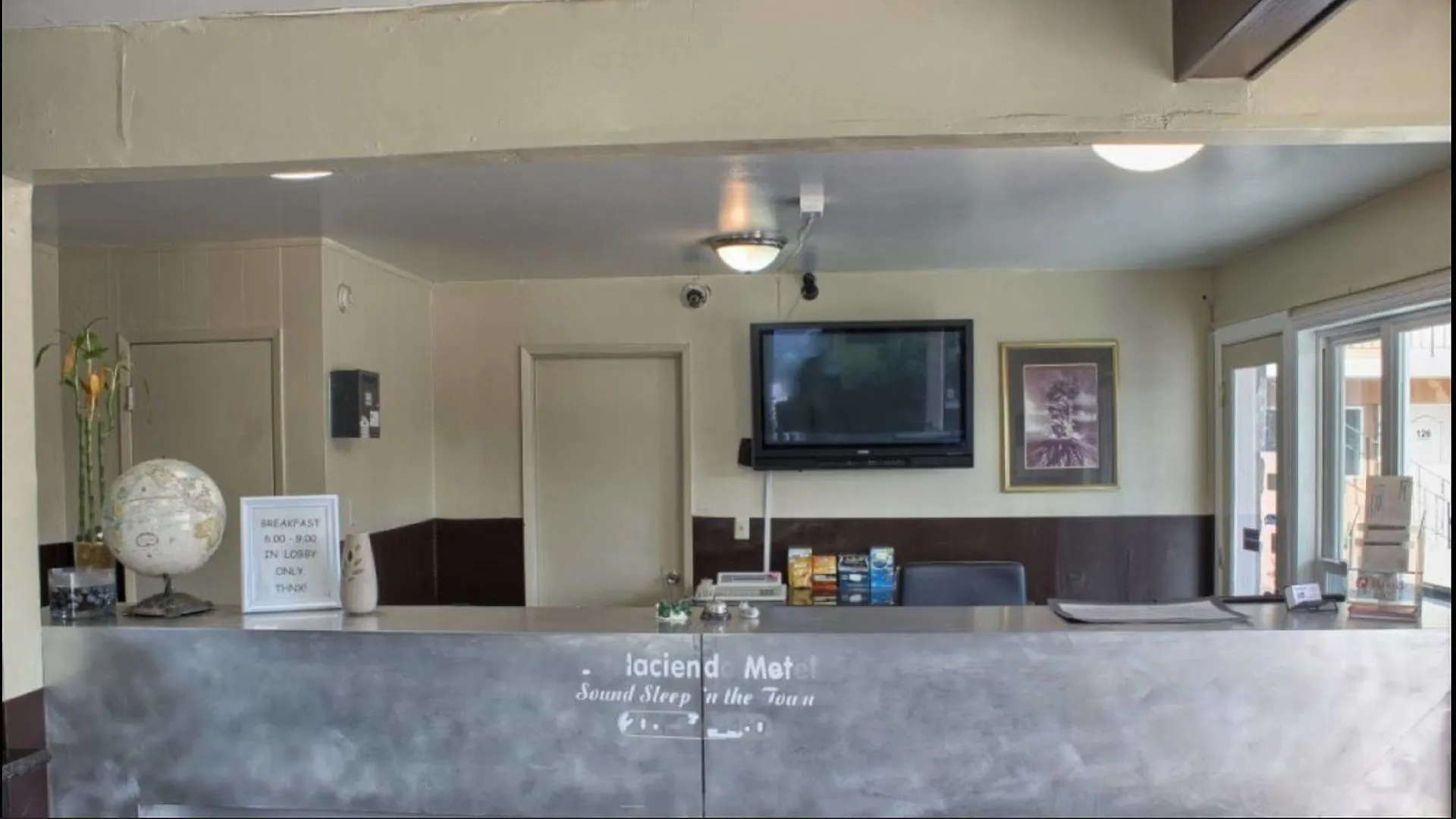 La Hacienda Motel Seattle