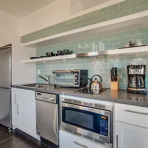 *** Hotel Venice Breeze Verenigde Staten