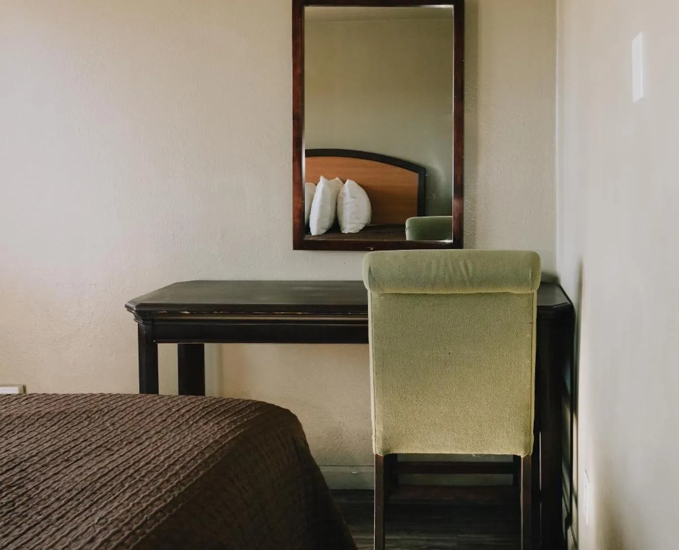 La Hacienda Motel Seattle