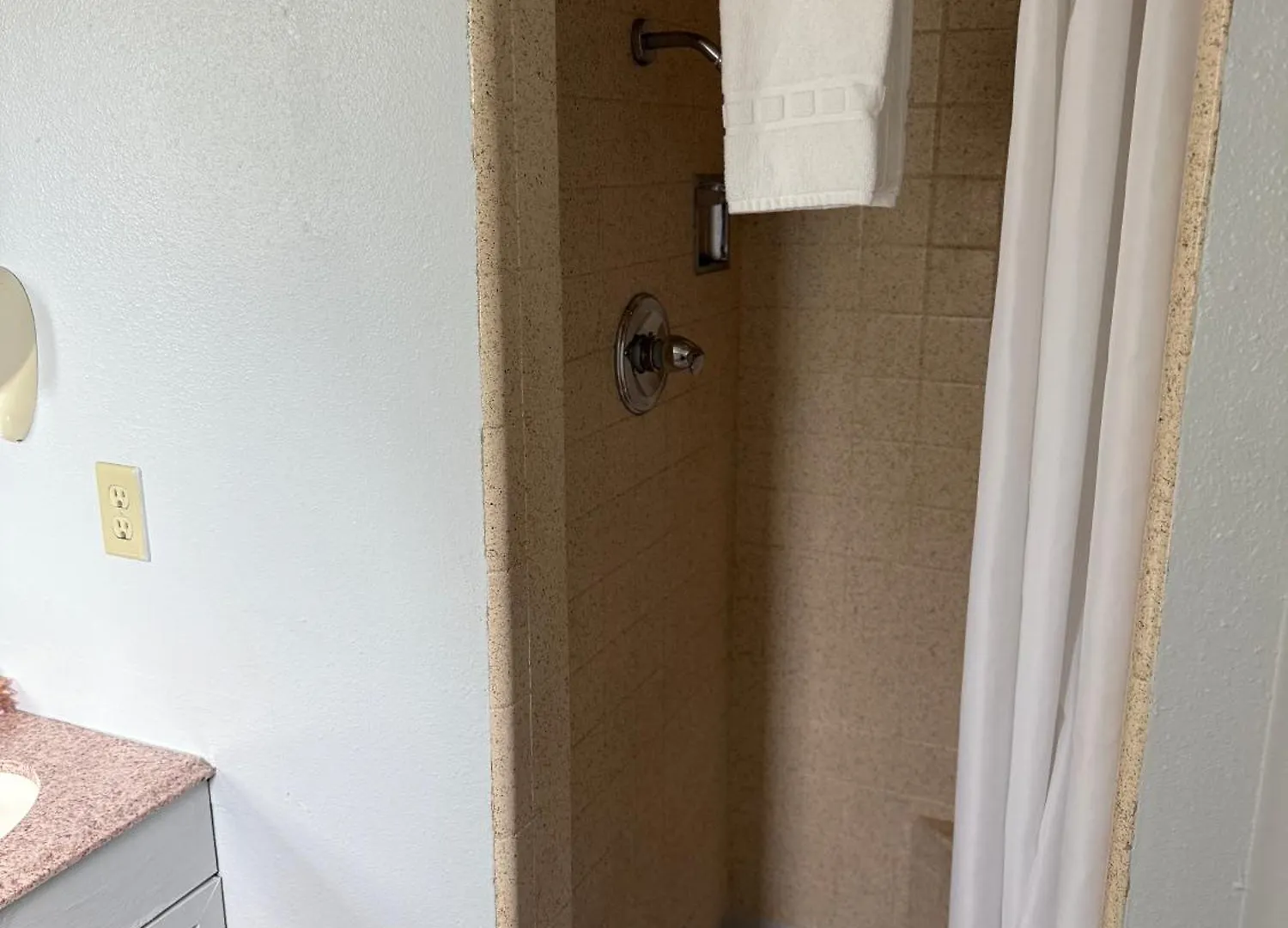 La Hacienda Motel Seattle