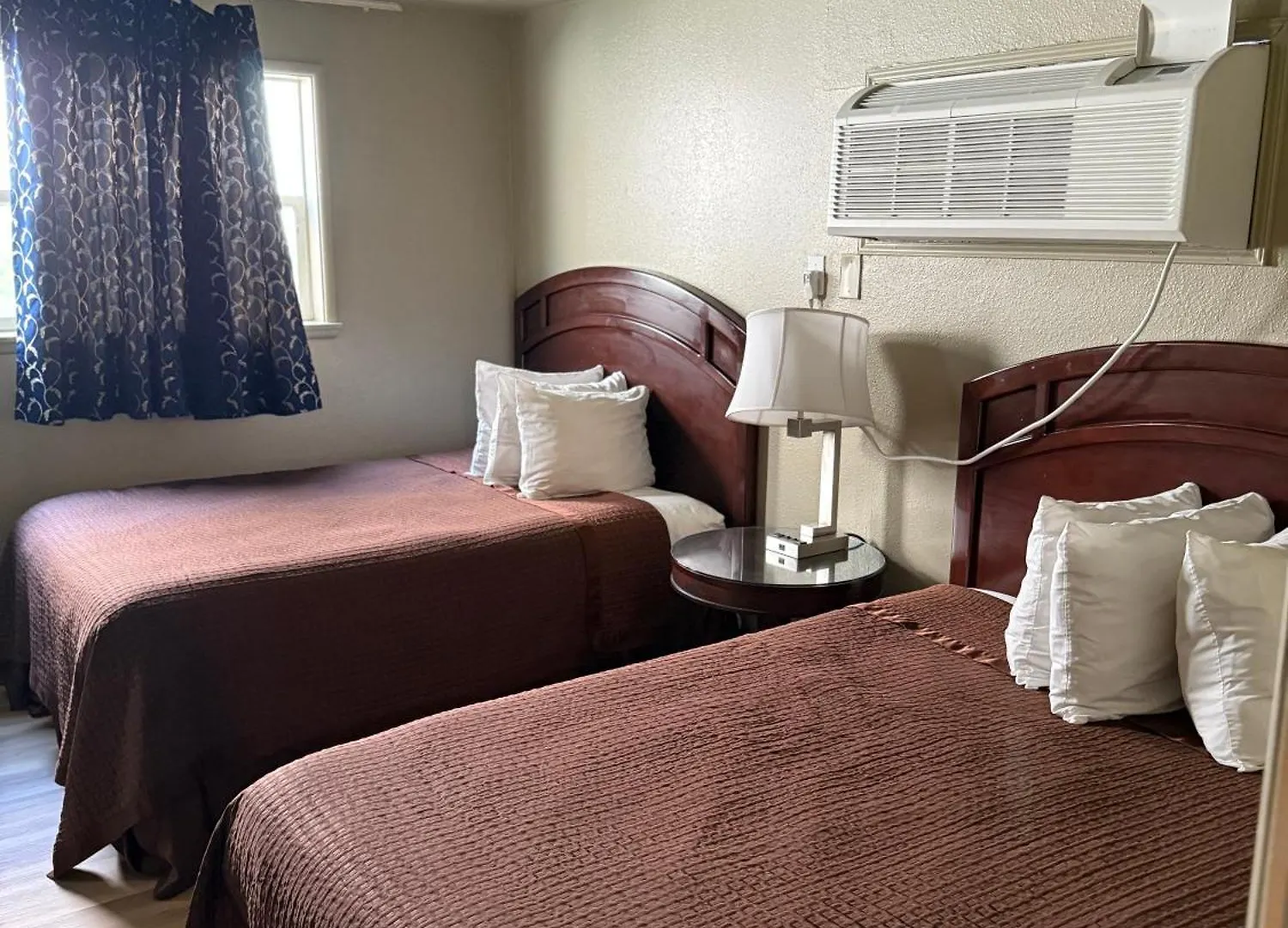 La Hacienda Motel Seattle